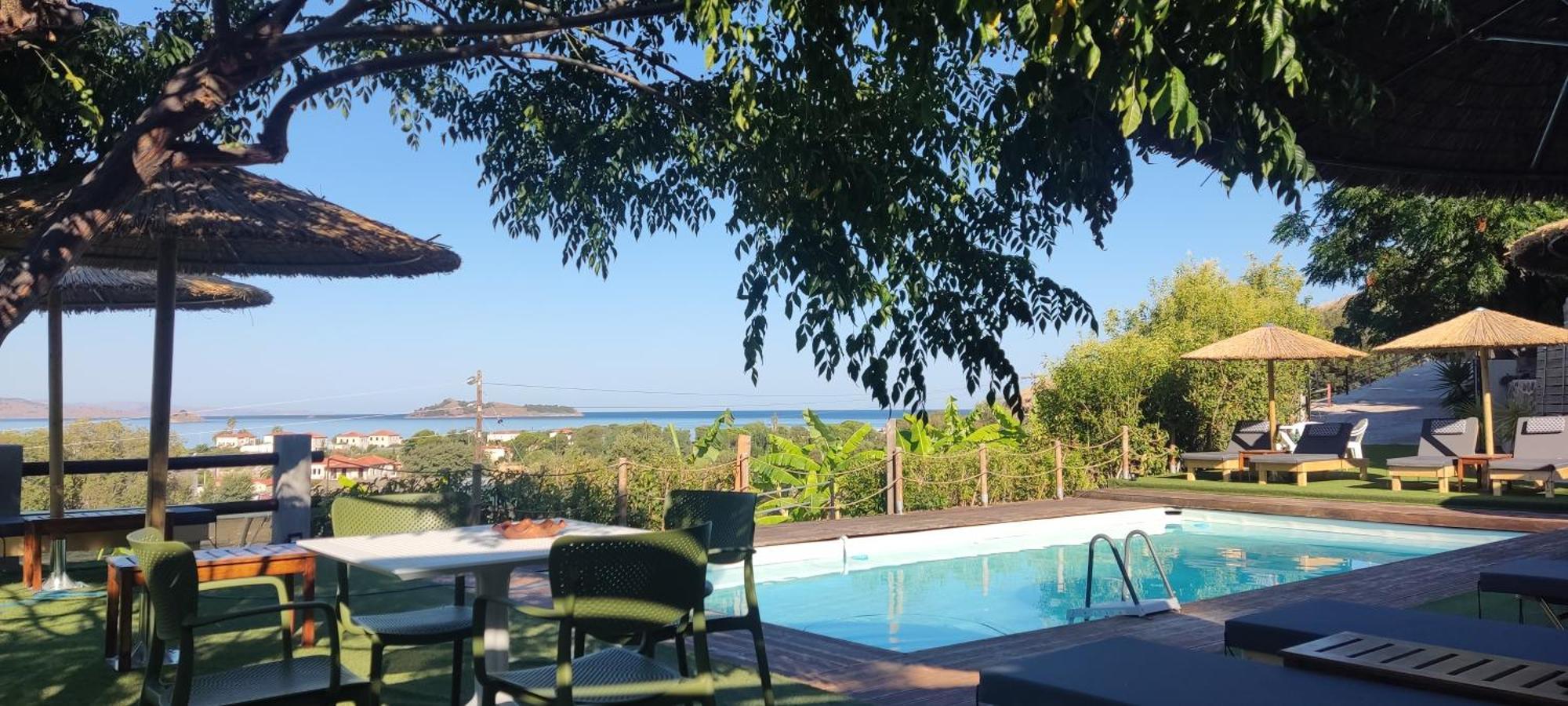 Troyan Hill Apartments Петра Екстериор снимка