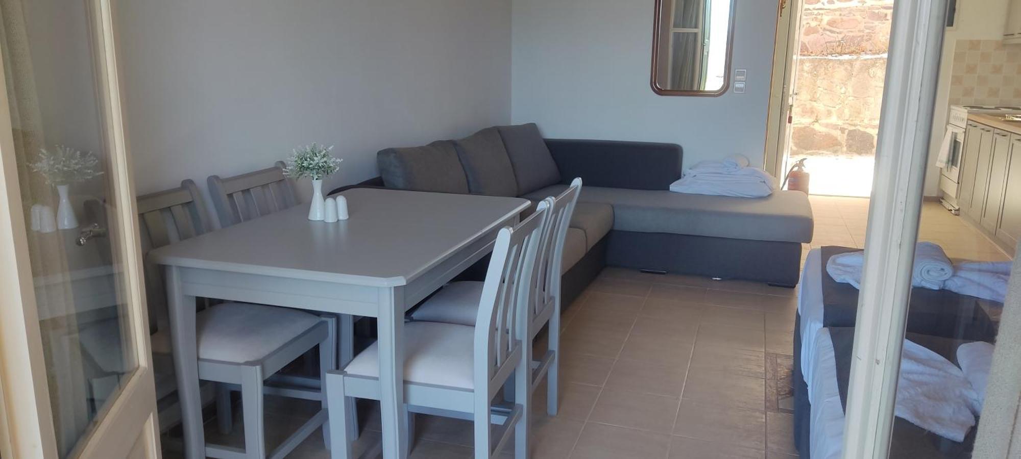 Troyan Hill Apartments Петра Екстериор снимка