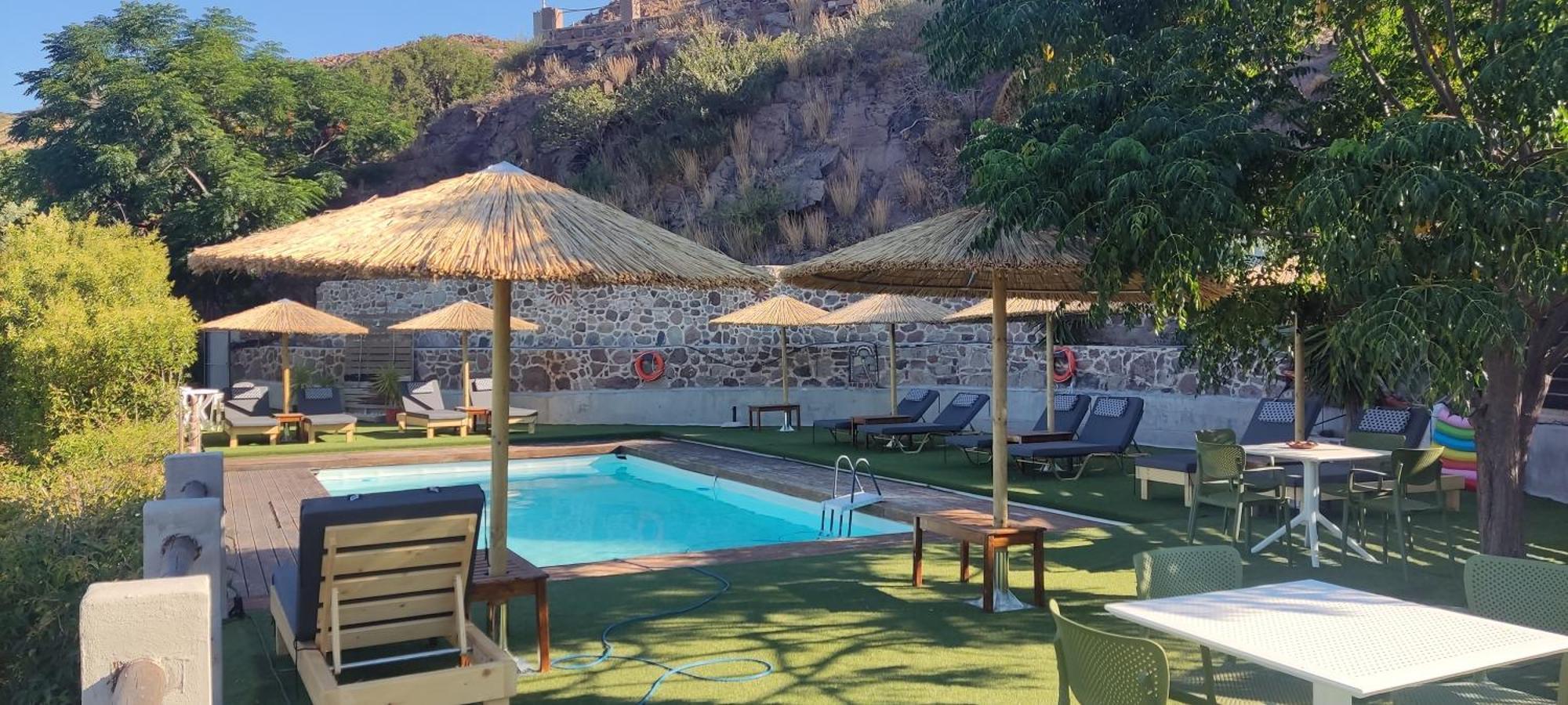 Troyan Hill Apartments Петра Екстериор снимка