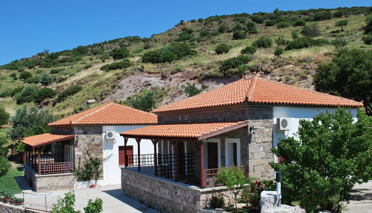 Troyan Hill Apartments Петра Екстериор снимка